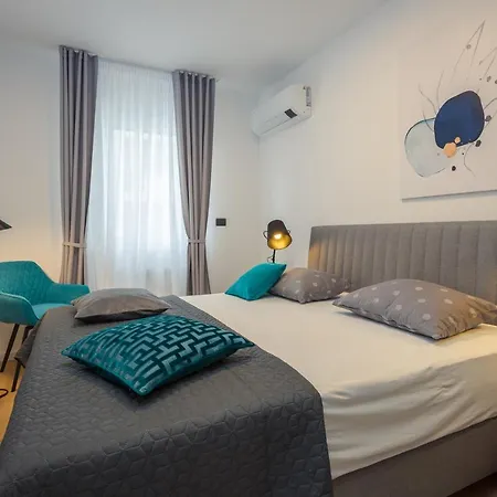 Cozy And Elegant