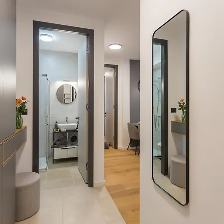 Cozy And Elegant Apartment *