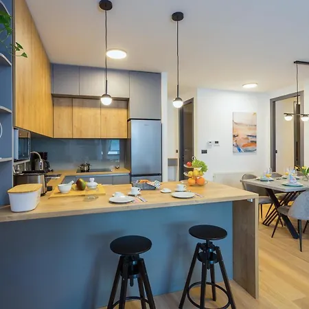 Cozy And Elegant Apartment *