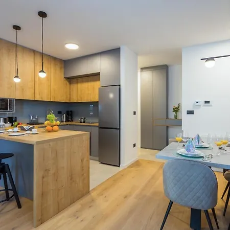 Apartment Cozy And Elegant *