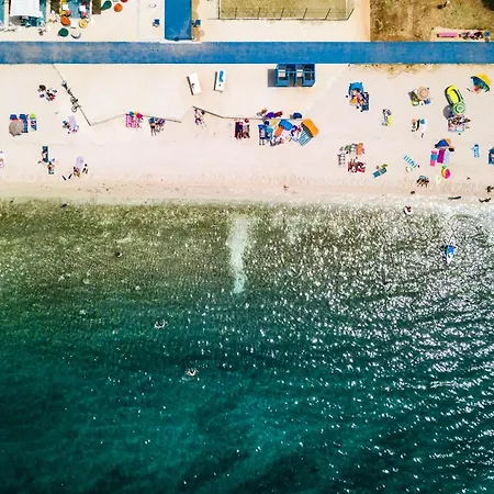 Cozy And Elegant Апартаменти