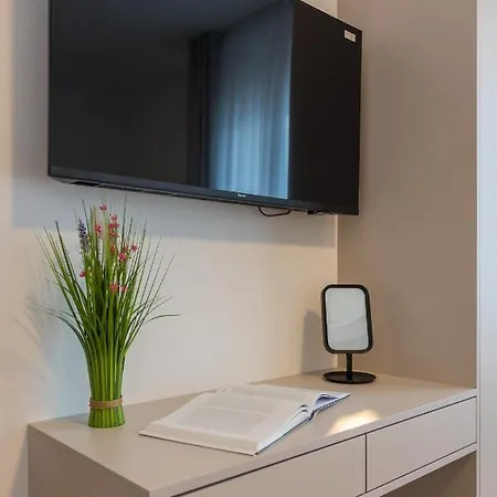 Cozy And Elegant Appartamento