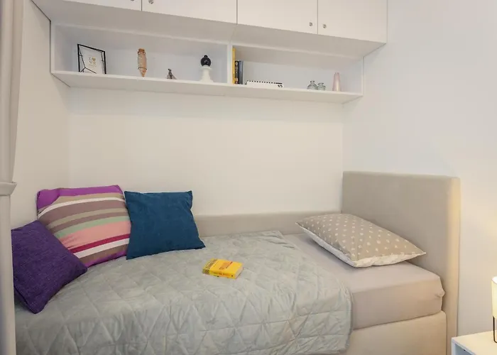 Cozy And Elegant Apartment *