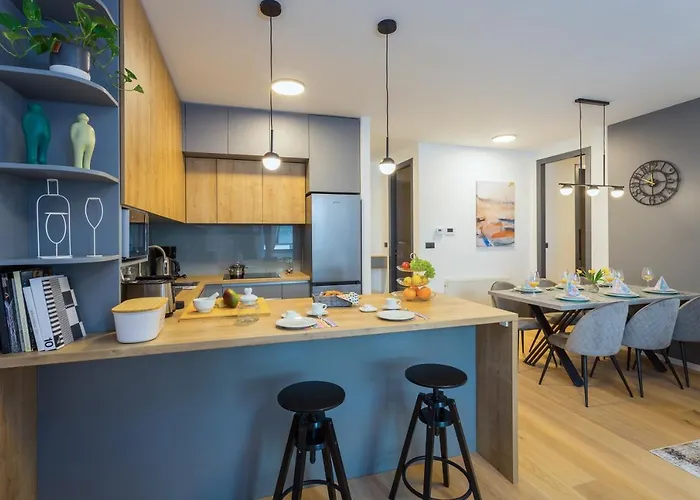 Cozy And Elegant Apartment *