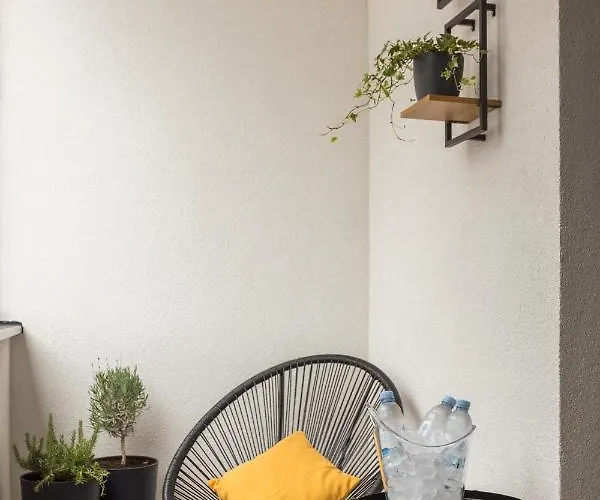 Cozy And Elegant Apartment *